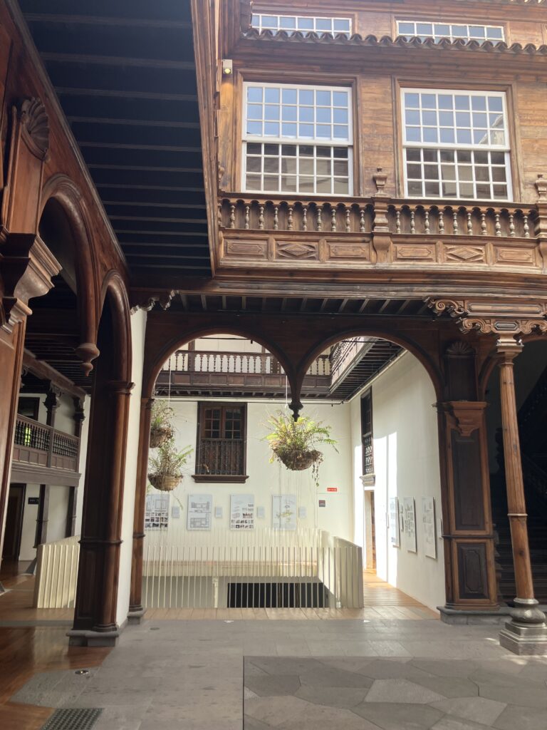 Wooden balconies and Spanish colonial architecture at Palacio de Carta